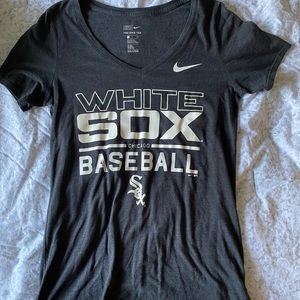 Nike Women’s White Sox tee